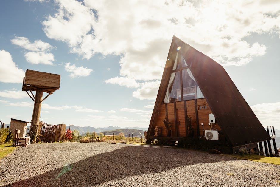 How Elite Travel Designers Create Custom Yacht-to-Mountain Lodge Getaways