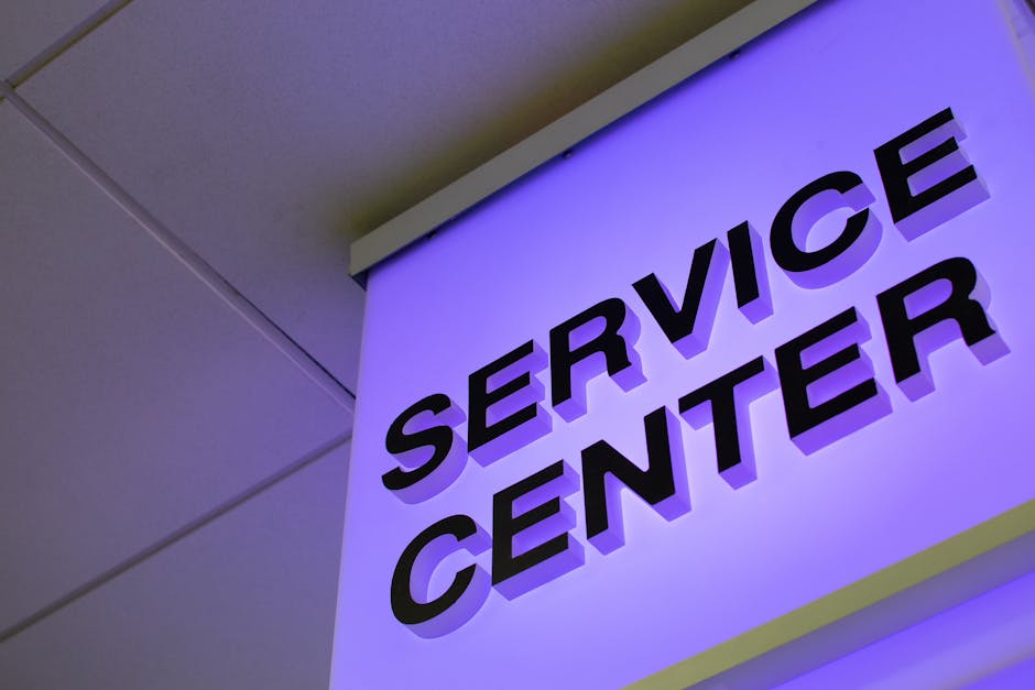 10 CRM Software That Help Manage Customer Support Effectively